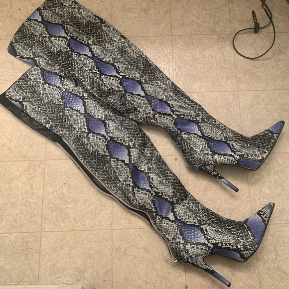 Shoes - Snake print thigh boots